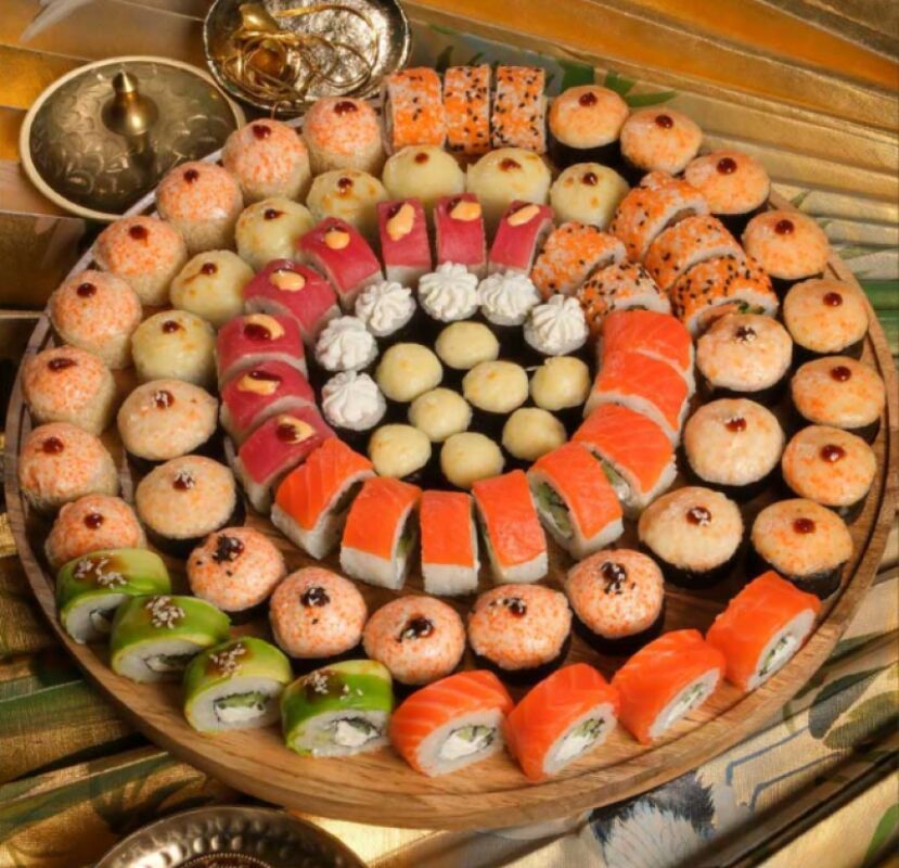 Firmowy sushi zestaw